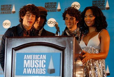 アシャンティとジョナス・ブラザーズが「AMA 2007」にノミネート