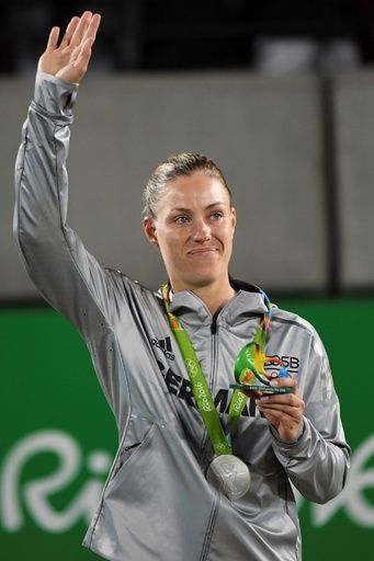 ケルバーはセレーナから1位奪取ならず、世界ランキング