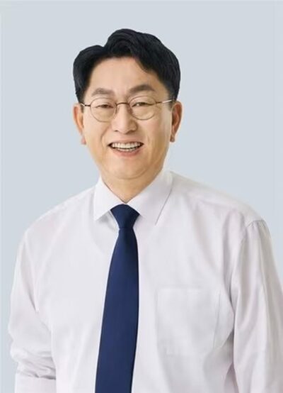 韓国与党候補、赤ちゃんに「キスして」と発言し謝罪…野党「政治の道具」と批判