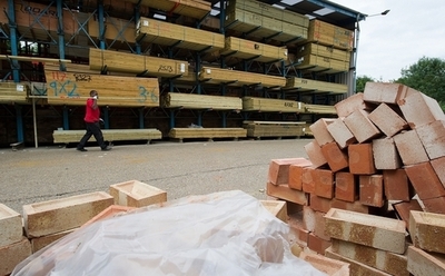 日曜大工で地下室を封鎖、自分を閉じこめてしまった男性 ドイツ