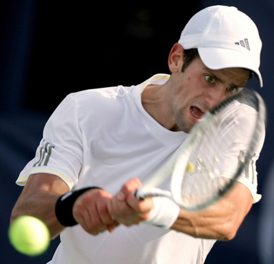 ジョコビッチ シモンを下し決勝へ、ドバイ選手権