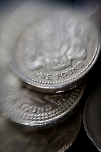 ロンドンのレストラン、料理の値段は顧客の自由