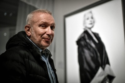 ゴルチエ氏「私は常にフェミニスト」 女性と映画をテーマに企画展 パリ