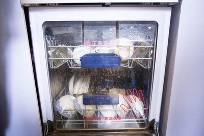 中国で食器洗浄機販売大幅増 普及率3%、成長の余地大きく