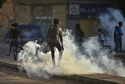 スーダン、反クーデター派締め付け デモで多数逮捕