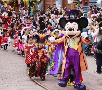 「ディズニー・ハロウィーン」が開幕、東京ディズニーランド