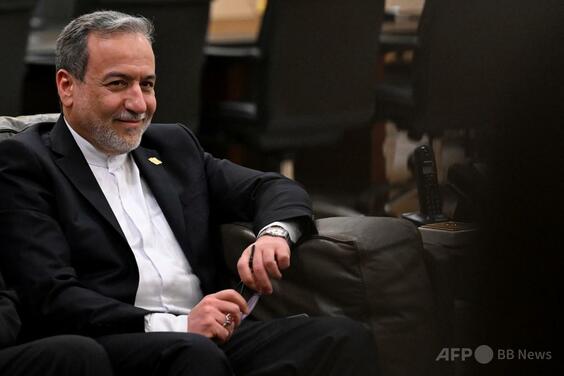 米国とイスラエル、イラン反政府デモに「直接介入」 アラグチ外相