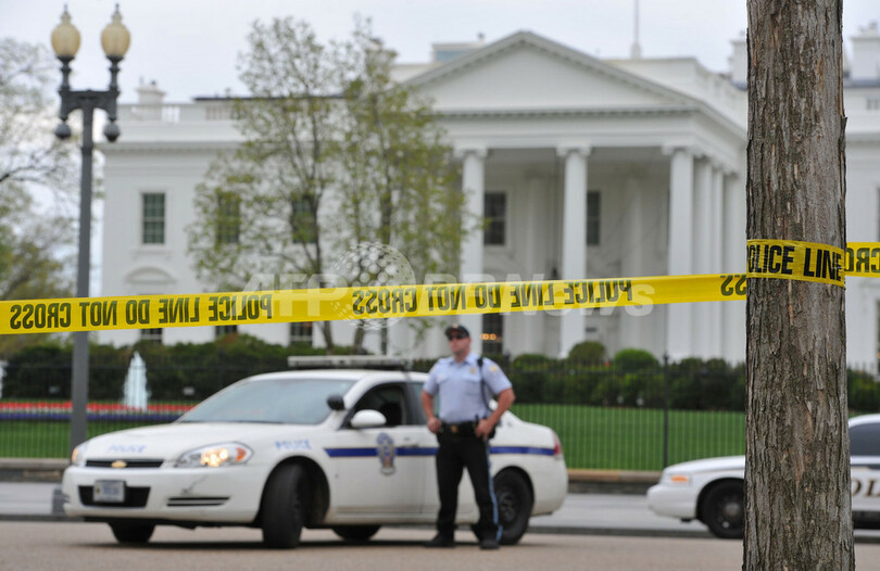 ボストン・マラソンで複数の爆発、3人死亡 100人超負傷