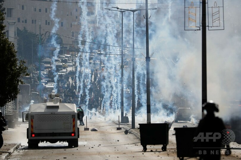 米のエルサレム首都認定、パレスチナ各地でデモ 散発的衝突も