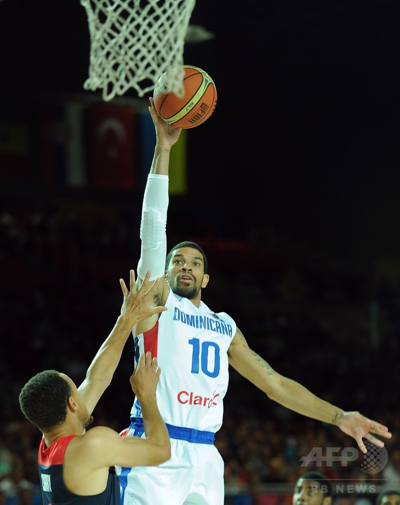 米国がドミニカ共和国を退け4戦全勝、バスケW杯
