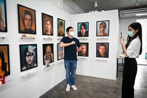 アニメキャラの死を悼む個展 タイで開催 進撃の巨人 も 写真16枚 国際ニュース Afpbb News