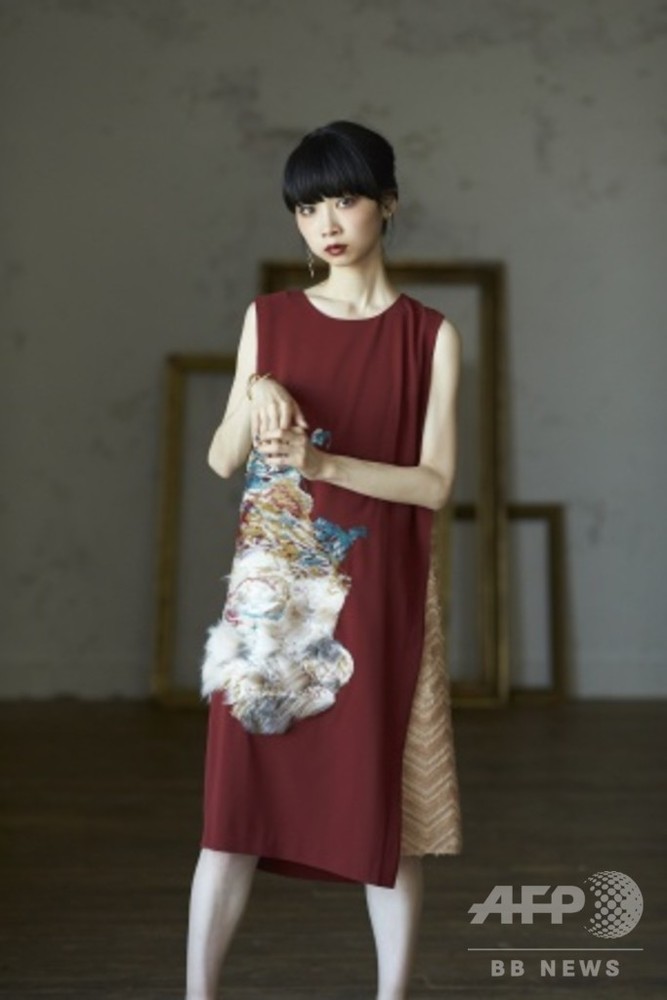 希少　ヴィヴィアンタム　香港製　パワーネット　装飾付き　花　タンクトップ　黒 img_692f5238efb742c71aa2550136