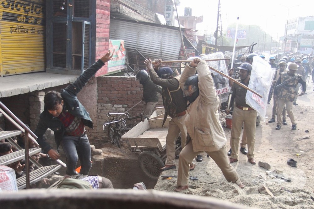 新たな衝突で6人死亡 インド市民権法デモ 死者15人に 写真10枚 国際ニュース Afpbb News