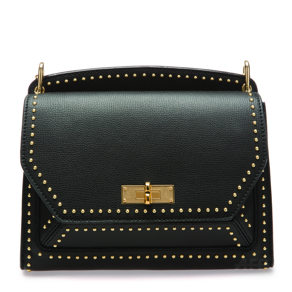 バリー新作アイコンバッグ「スージー」に注目