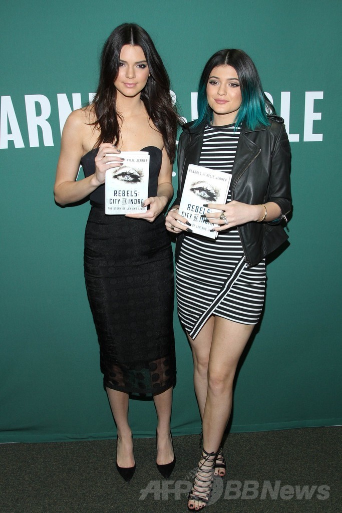 ケンダル＆カイリー姉妹、小説家デビュー