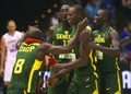 FIBAバスケットボール・ワールドカップ（FIBA Basketball World Cup 2014）、グループB、クロアチア対セネガル。勝利を喜ぶセネガルの選手（2014年9月1日撮影）。(c)AFP/PIERRE-PHILIPPE MARCOU