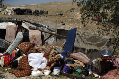 裸でつながれ15年？ ベドウィン男性を警察が発見 イスラエル