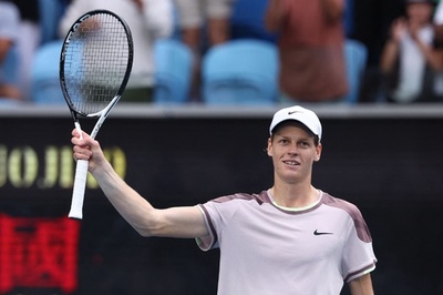 好調シナーがハチャノフに快勝で8強入り、全豪OP