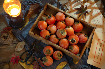 中国人男性 柿を1日に5キロも食べて胃に石が三つも