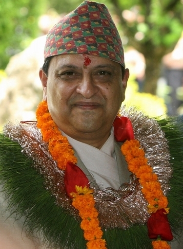 ネパール元国王に初めてパスポートを発給