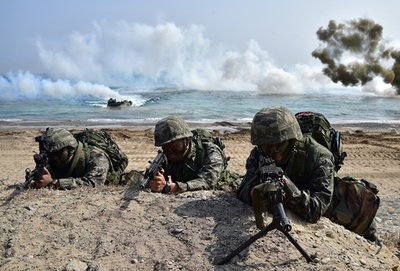 韓国軍予備兵が銃乱射、4人死傷 容疑者は自殺