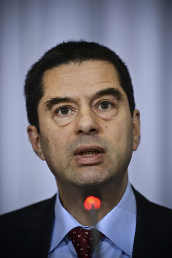 ポルトガル外相が辞意、緊縮政策に反発 財相辞任翌日