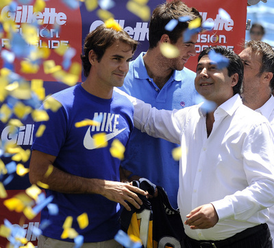 フェデラーとデルポトロがボンボネーラを訪問