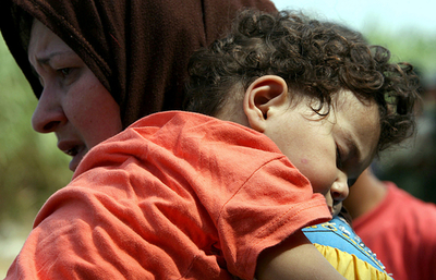 ユニセフ、戦闘に巻き込まれた難民らの安全確保を要求