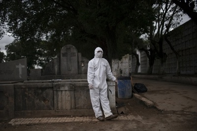 「死者を望まない番人」