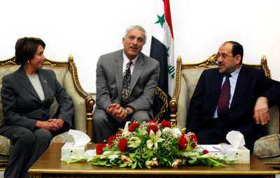 米下院議長が電撃訪問、治安権限の早期移管を支持 - イラク