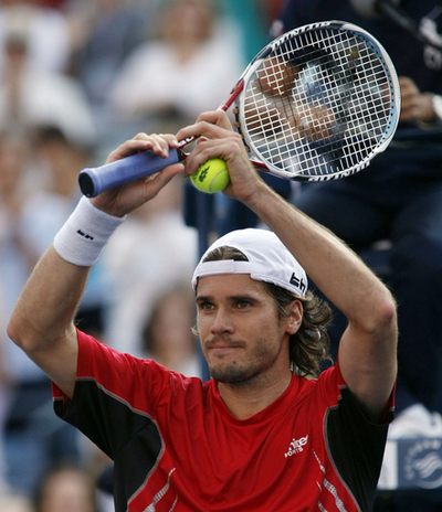 ハース フルセットの末ブレークを降し準々決勝へ