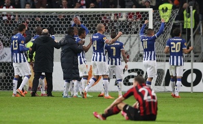 ポルト、打ち合いをアウェーゴール差で制し2回戦へ ヨーロッパリーグ