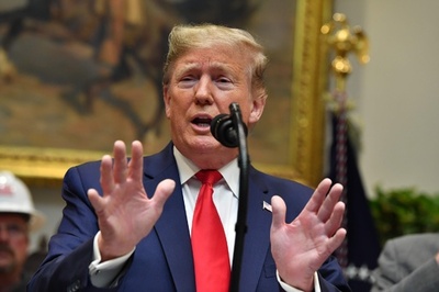 米大統領の対イラン軍事行動を制限、下院が決議案可決