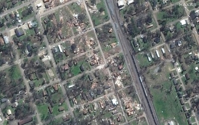 米で暴風雨や竜巻 29人死亡 衛星写真で見る被災地