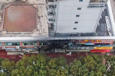 中国で建物火災、39人死亡 12人拘束　
