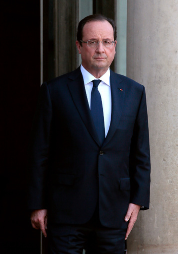 仏大統領、通話傍受めぐり米大統領に「深い遺憾」伝える