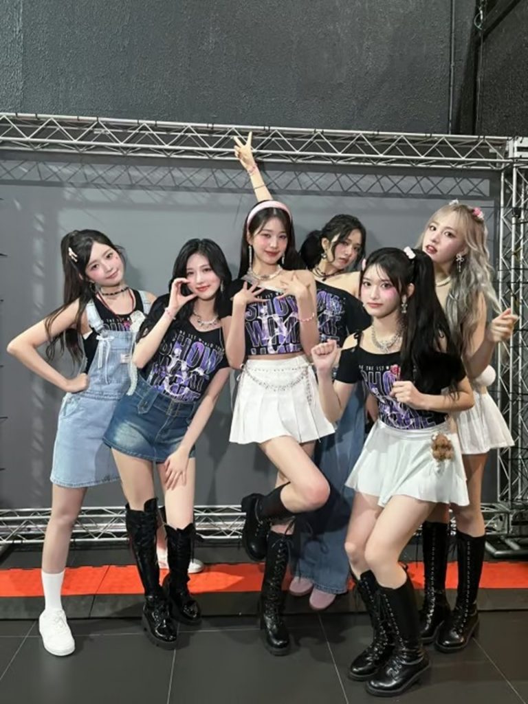 STARSHIP ENTERTAINMENT(c)STARNEWS