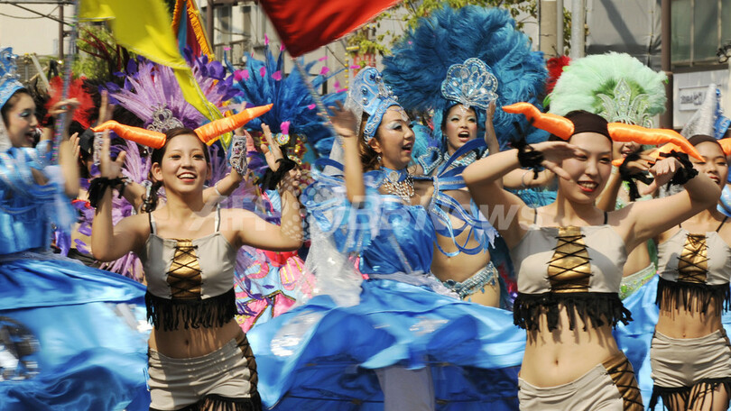 踊れ！浅草サンバカーニバル 東京・浅草