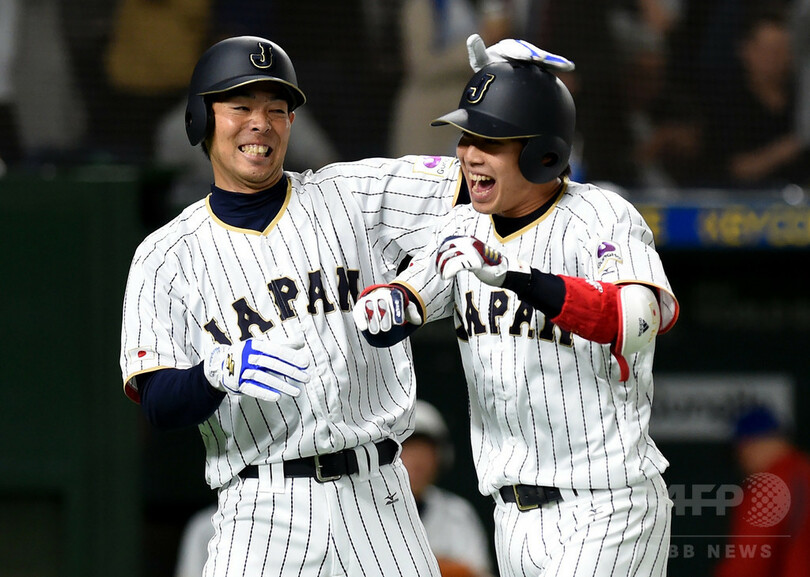 山田哲人が2本塁打の活躍 侍ジャパンが決勝ラウンドに前進 写真29枚 国際ニュース Afpbb News