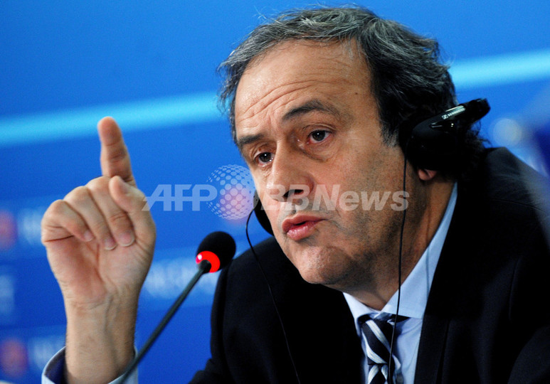 UEFA、人種差別発生時の試合中断を容認 UEFA、人種差別発生時の試合中断を容認