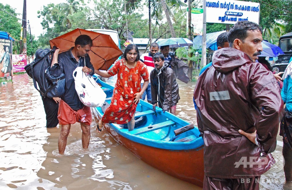 インド南部洪水 死者164人に 新たな豪雨に警戒呼び掛け 写真5枚 国際ニュース Afpbb News