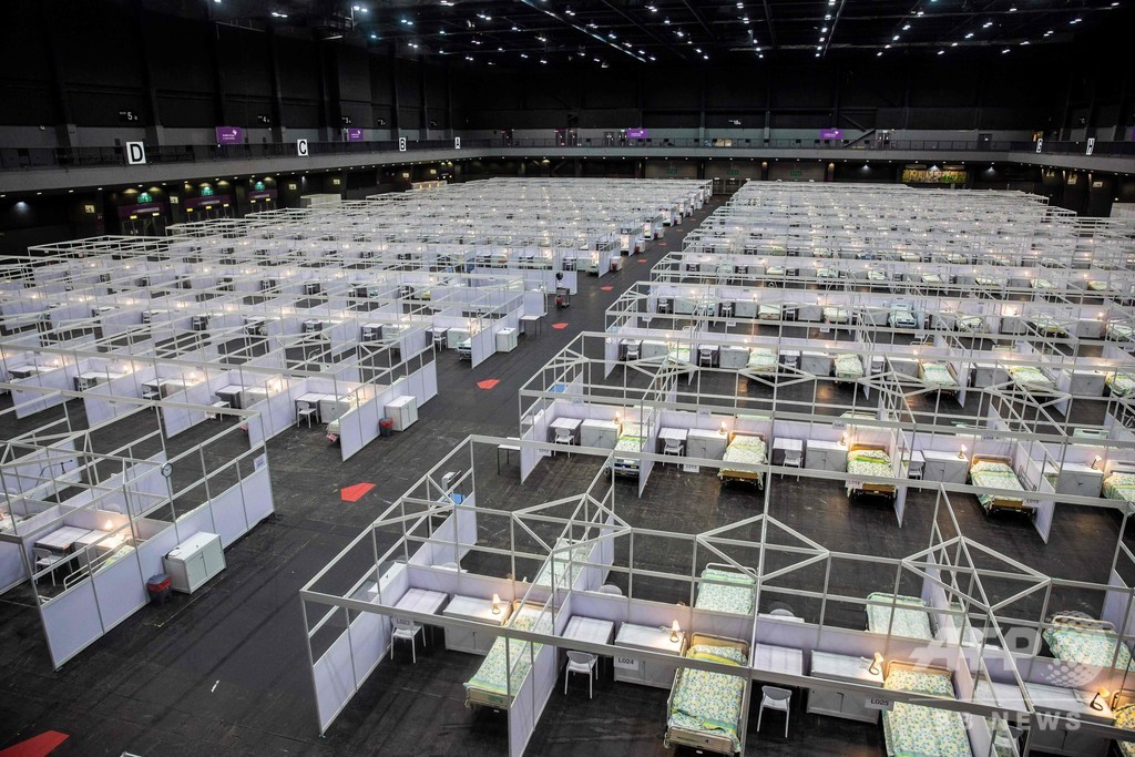 香港で仮設病院の稼働開始 コロナ感染者の急増で 写真13枚 国際ニュース Afpbb News