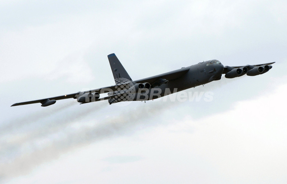 B52爆撃機、誤って核弾頭搭載のまま飛行 写真2枚 国際ニュース：AFPBB News