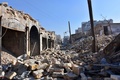 シリア北部アレッポ市内の荒廃した街並み（2016年12月9日撮影）。(c)AFP/George OURFALIAN