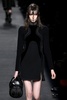 米ニューヨーク市内で発表された「アレキサンダー ワン（Alexander Wang）」15/16年秋冬コレクション（2015年2月14日撮影）。(c)AFP/Getty Images/Neilson Barnard