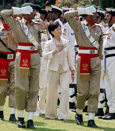 小池防衛相、インド洋上の海上自衛隊の活動継続を主張