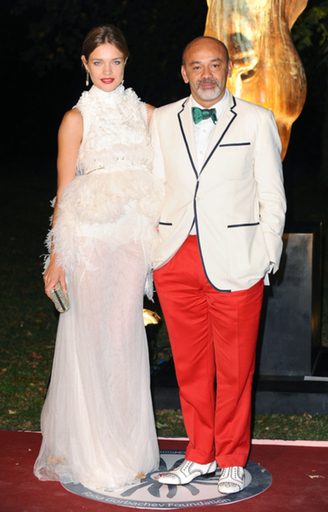 クリスチャン・ルブタン、2012年にロンドンで回顧展