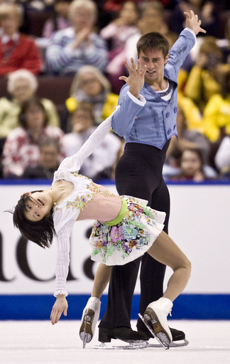 2日目ペアFS、フィギュアGP第2戦