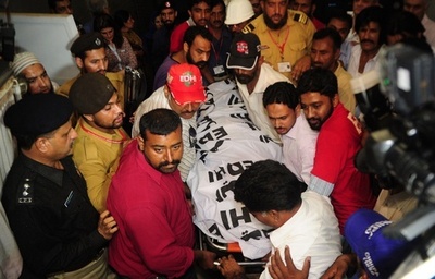 パキスタン野党の女性幹部、銃撃で死亡 政党間の「テロ」か