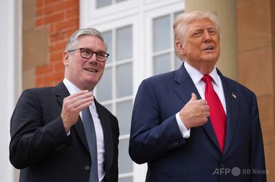 訪英のトランプ氏、ロンドン市長を再び攻撃「嫌なやつ」
